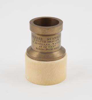 Three fluid drachm measure
