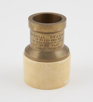 Four fluid drachm measure