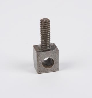 Eye bolt for compound lever balance