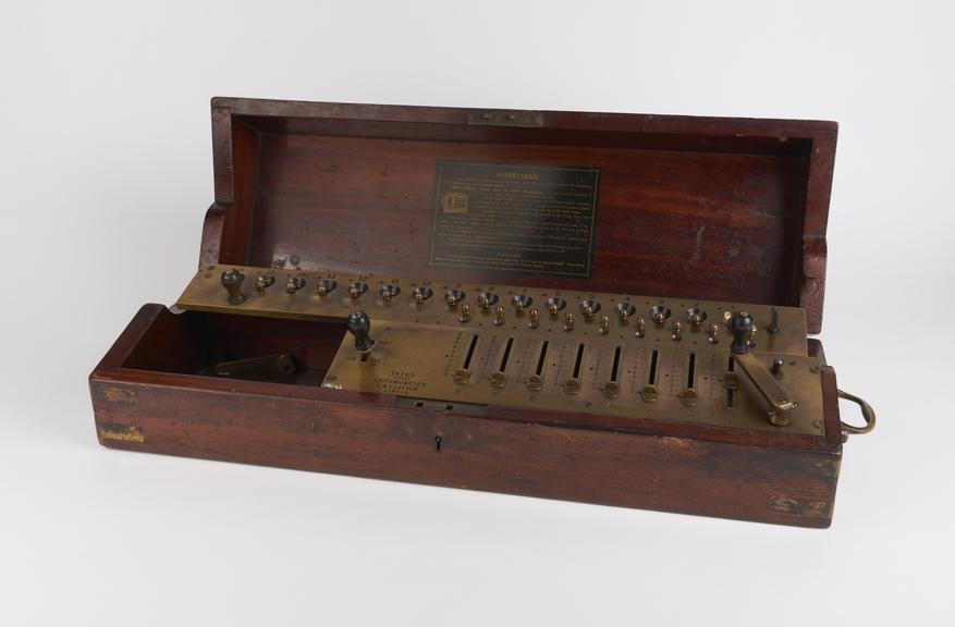 Tate's patent arithmometer no. 2733, capacity 8 x 9 x 16 figures