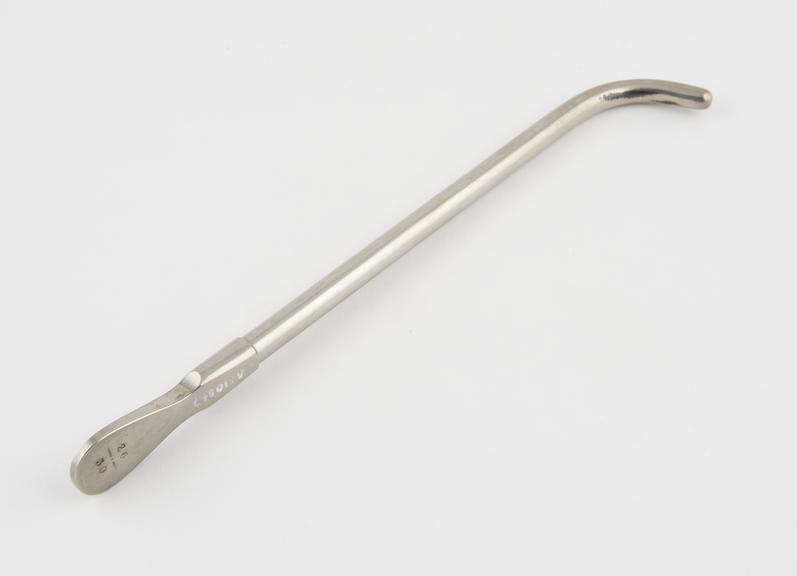 Heavy gauge urethral sound, with proximal curve and flat handle