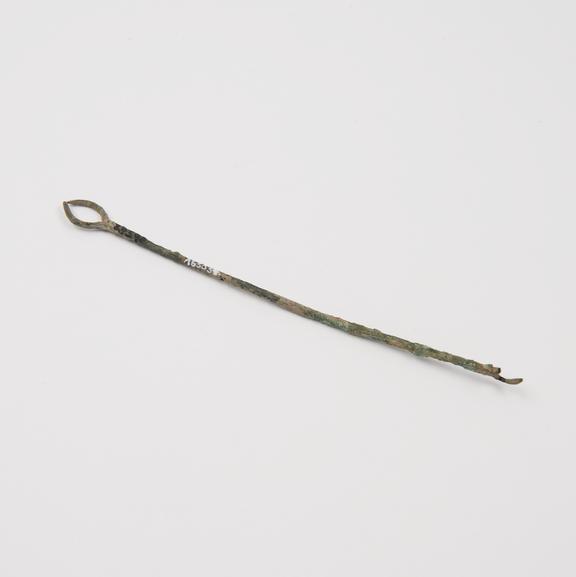 Bronze probe with forked ends, damaged, Hamonic Collection