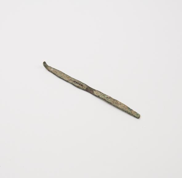 Retractor, bronze, Roman, from Sforza collection