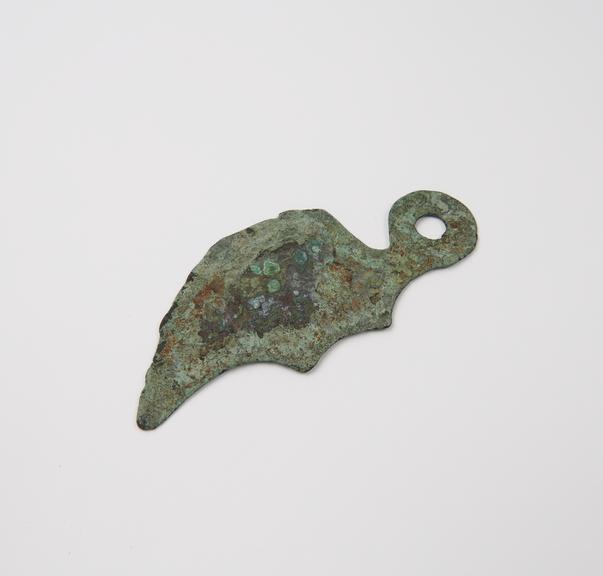 Razor, bronze, Roman, found at Bologna, from Sambon collection