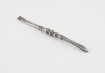 Double elevator, 18th century, steel, foir skull