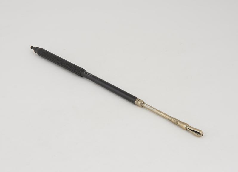 Sponge holder, steel, nickel-plated, by Maw of London