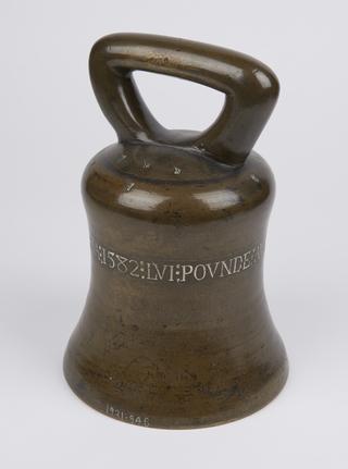 Queen Elizabeth's Exchequer standard avoirdupois bronze weight
