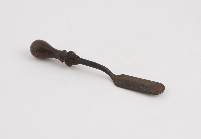 Plaster spatula, late 19th or early 20th century