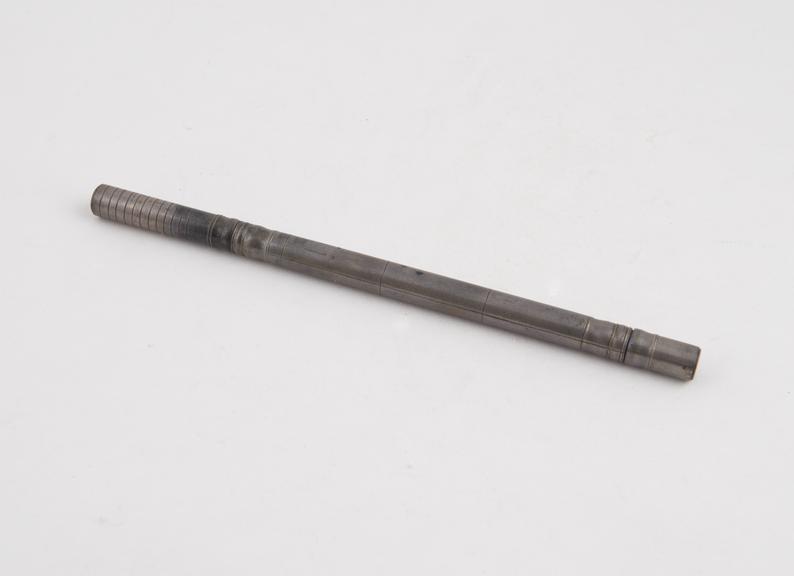 Unidentified, silver-plated, relic of Sir H