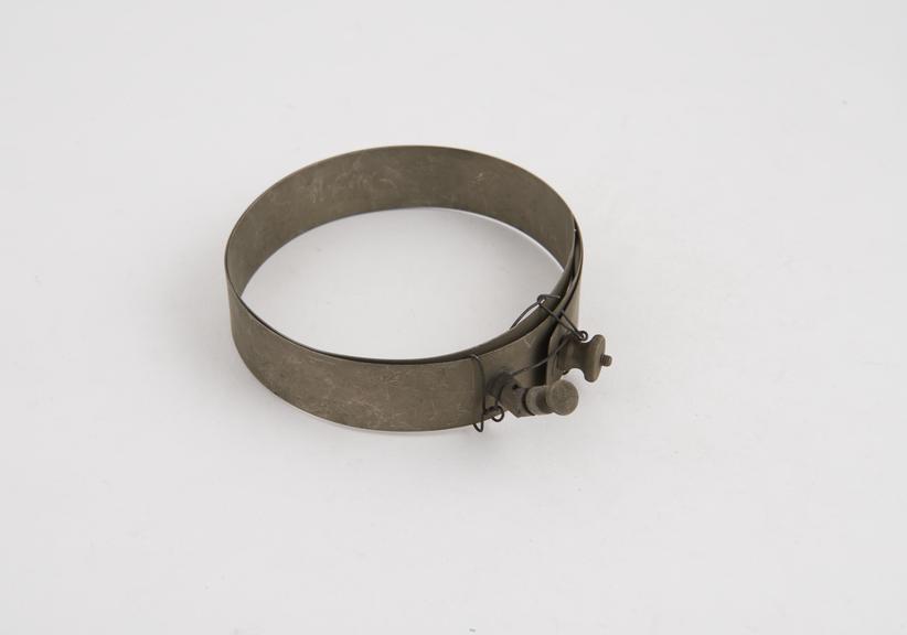 Unidentified, steel