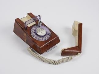 Deltaphone with tan leather cover Tele SR 1006A, 1979-1985