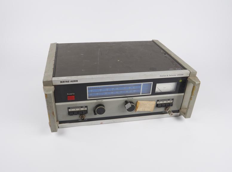 Source and Detector, type SR268, serial number 103