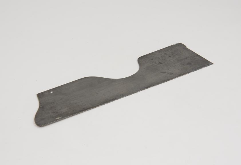 Blade from tenan-shaped amputation saw, c.1830