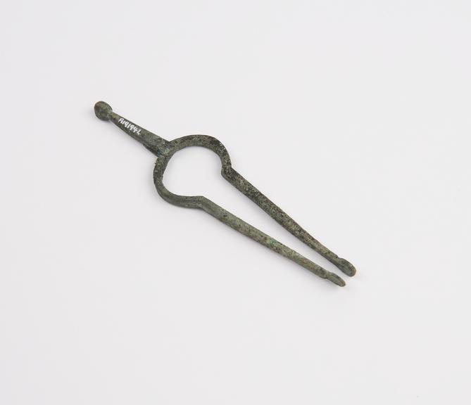 Forceps(?), bronze, date and provenance unknown