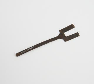 Cautery(?), bronze, fork-shaped, found in Romania,