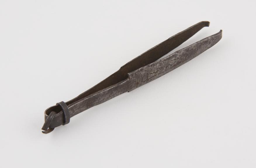 Spring forceps, steel, European (?), 1601-1800