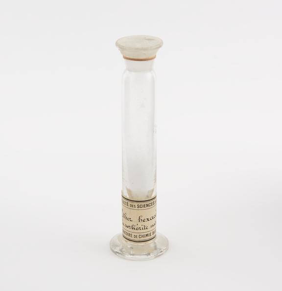 Glass specimen jar containing Ether hexacetique de la