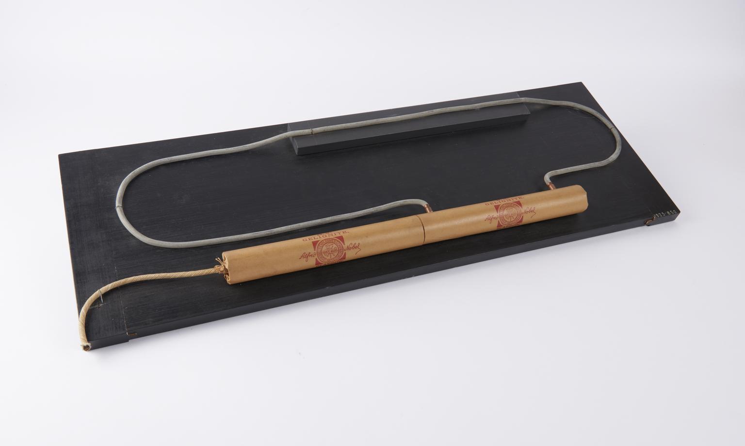 Model illustrating method for testing velocity of detonation of ...