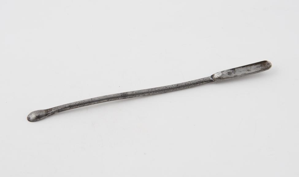 Scoop, bone, steel, European, late 19th century, double-headed