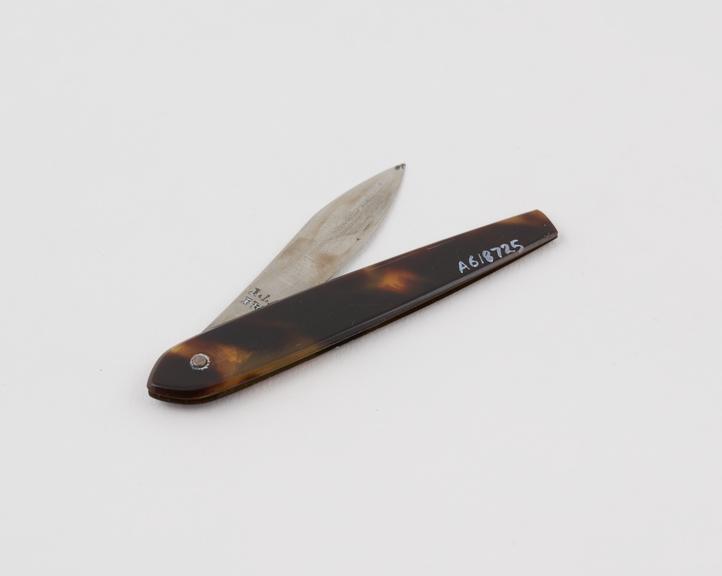 Lancet, steel, in tortoiseshell sheath, by J