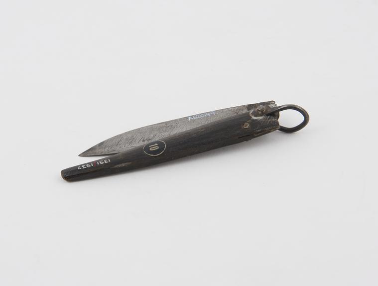 Knife, steel and wood, 17th or 19th centuries