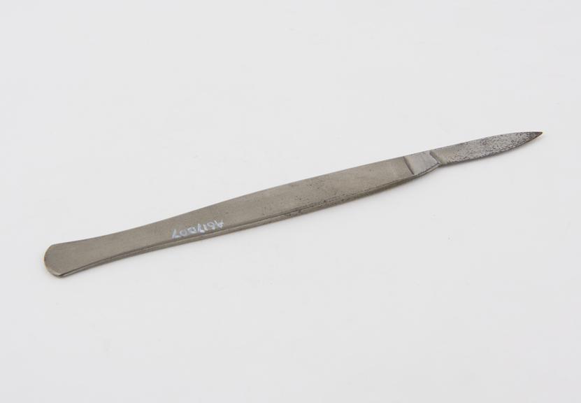 Scalpel, steel, rusted, 1881-1920, by Holborn Co. of London