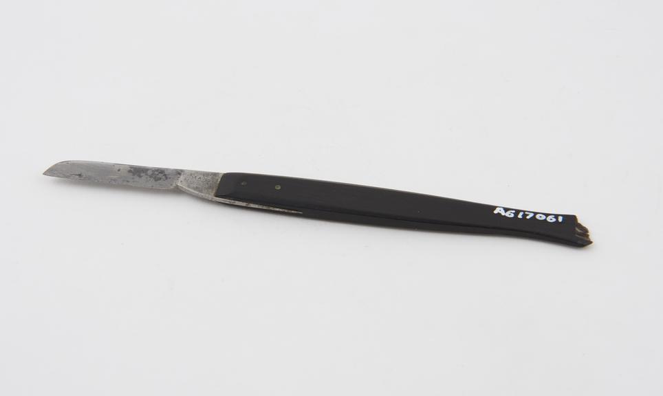 Knife, steel and ebony, by Maw of London, 1801-1860