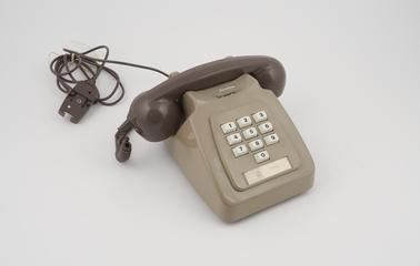 Telephone handset