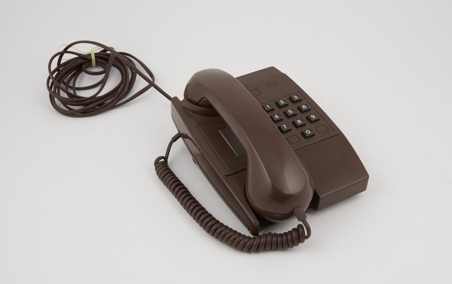 Telephone handset 'Statesman 9001' brown