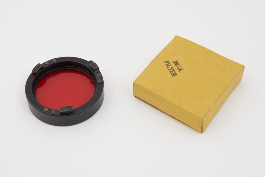 Lens and box for USAAF Aircraft camera, type K20 Serial No