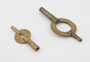 Winding keys for 400-day 'anniversary' clock