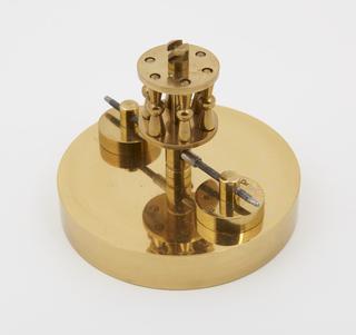 Disc pendulum for 400-day 'anniversary' clock