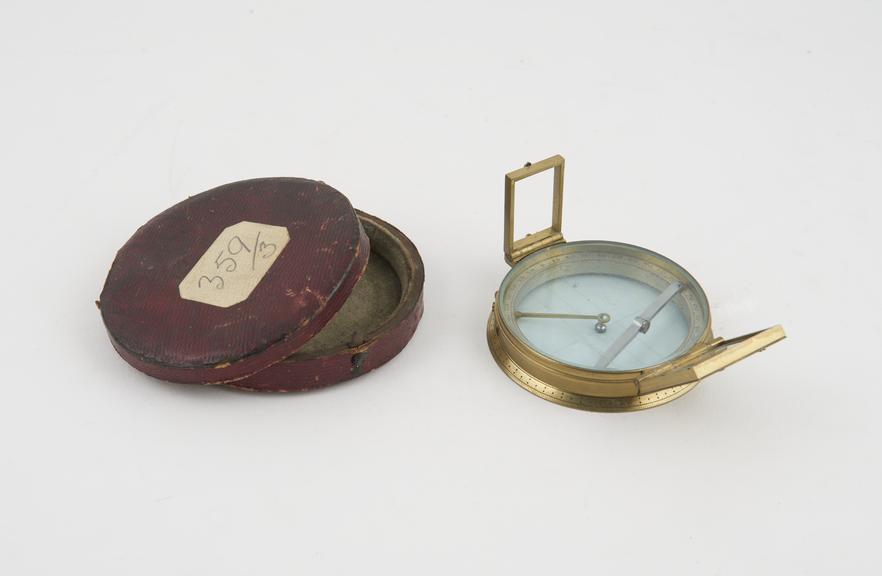 Hand bearing compass by Berge, first half 19th century