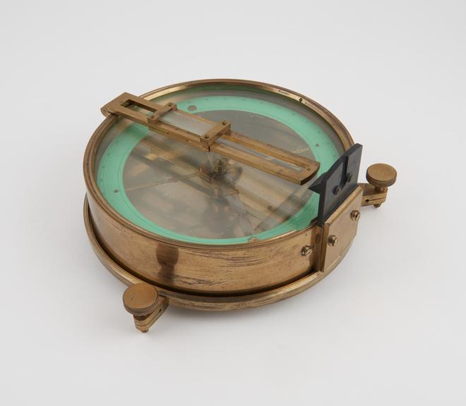 Prismatic magnetic compass, brass frame