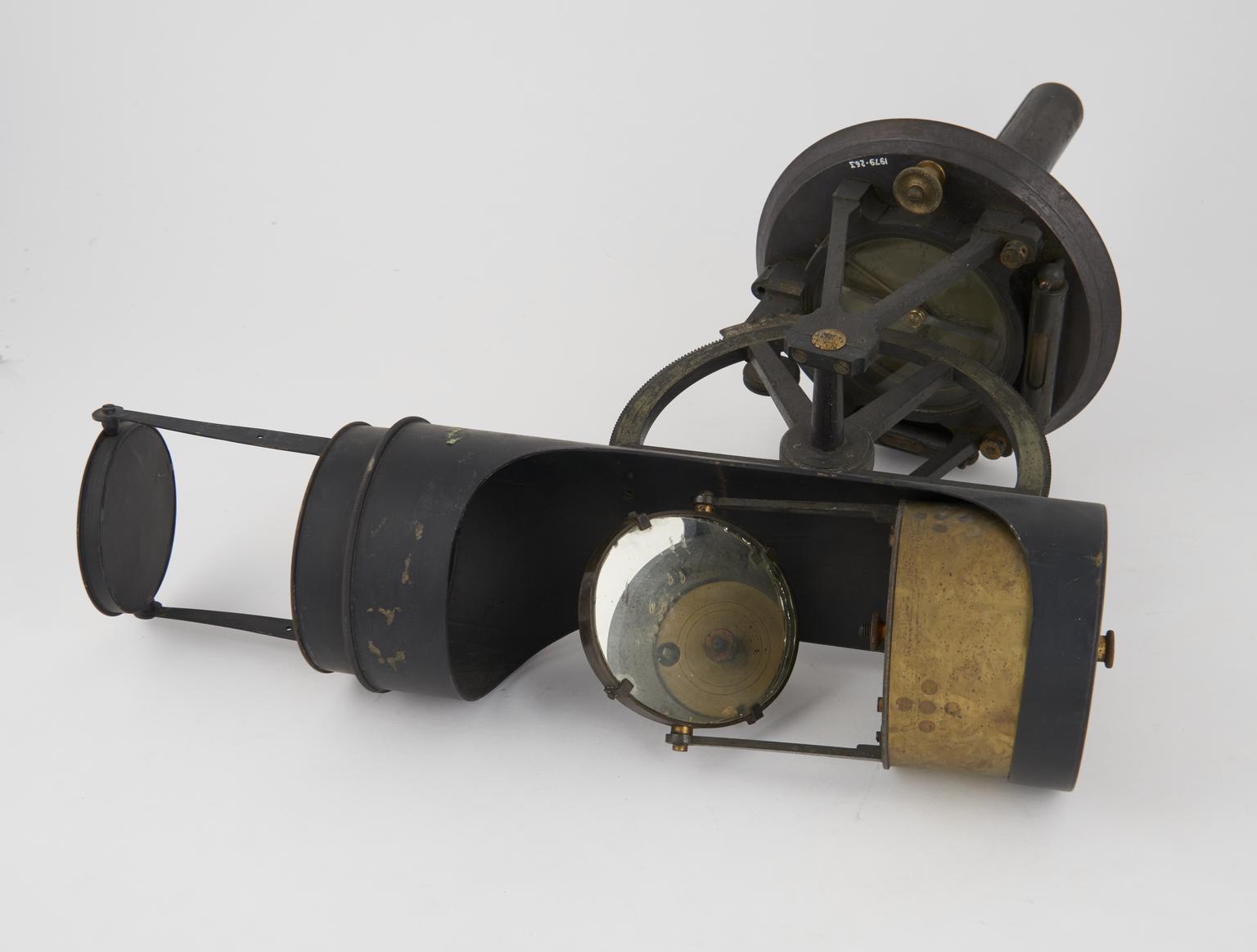 One Sun Instrument Sun-tracking instrument of unknown origin | Science Museum Group Collection