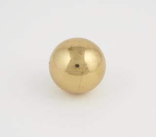 Spherical part of Faraday's specific inductive capacity apparatus