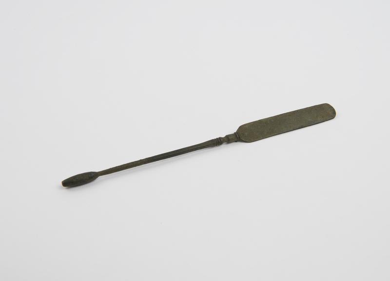 Copy of combined spatula and olive ended probe, brass