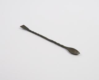 Scoop, 2 headed, bronze, Roman