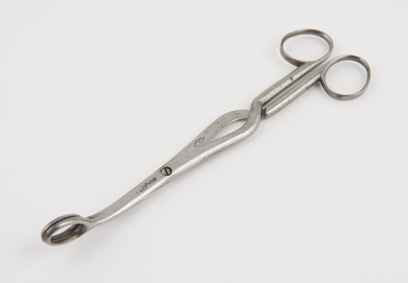 Ovum forceps, steel, by Krohne and Sesemann of London