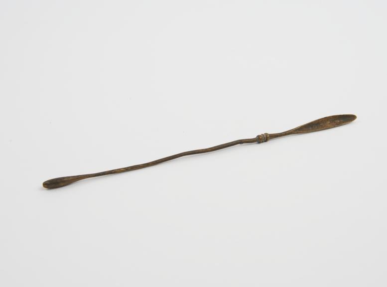 Spatula and olive-ended probe combined, bronze, Roman