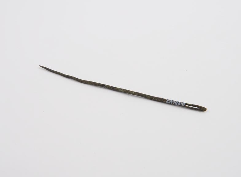 Needle, bronze, Roman, from Fallani collection