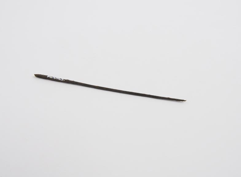 Needle, iron(?), date and provenance unknwon