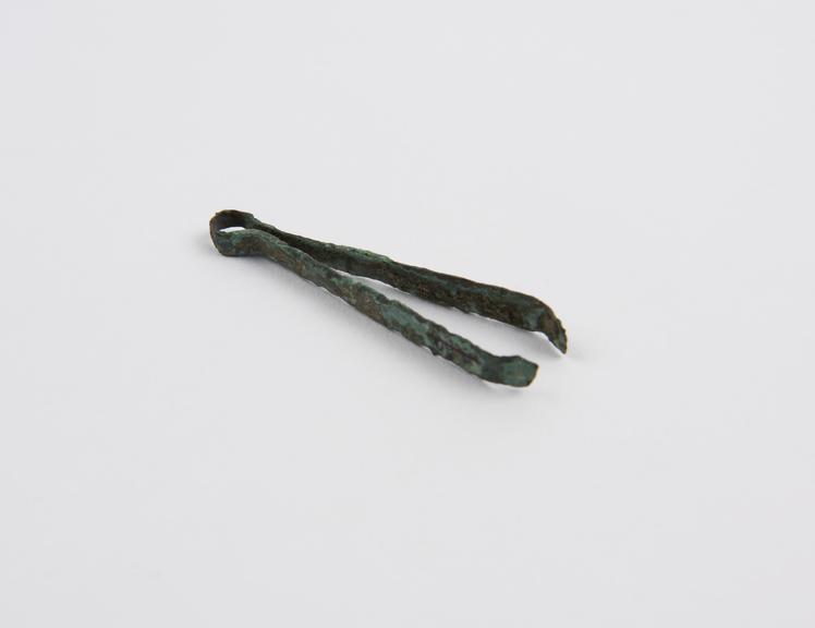 Depilatory forceps, bronze