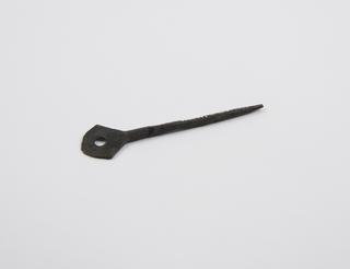 Pin, bronze, with fenestrated decorative head