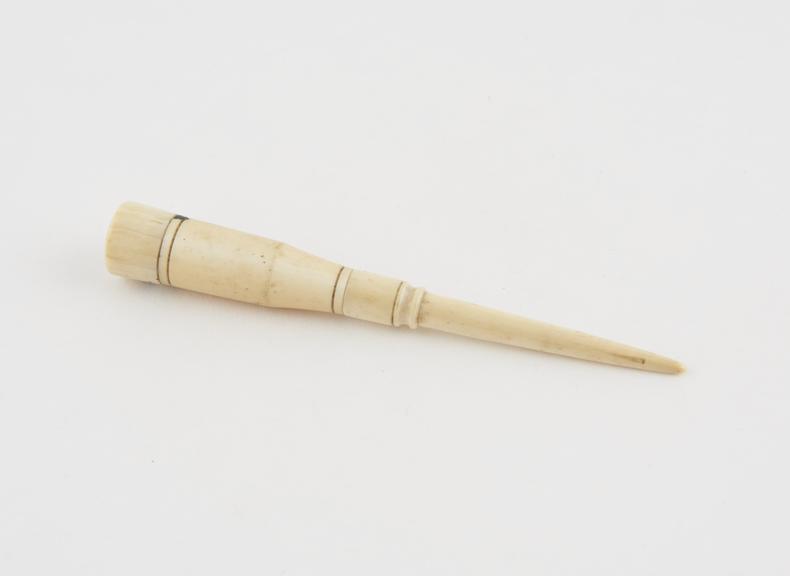 Southey's anasarca trocar, steel, with ivory screw-case