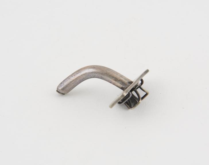 Parker's tracheotomy cannula, silver, 1880-1920