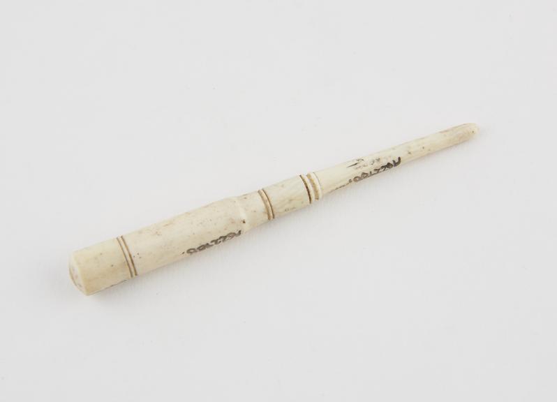 Southey's anasarca trocar, with ivory case, cannulae missing