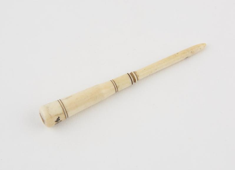 Southey's anasarca trocar, steel, with ivory screw case