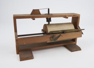 Model showing the principle of the disc cylinder integrator