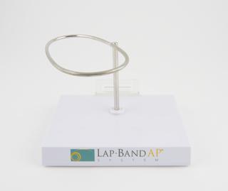 Stand for gastric band "MidBand"